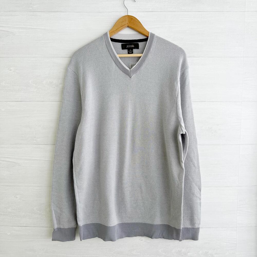 NWT Tasso Elba - Gray soft textured V-neck long sleeve sweater, XL